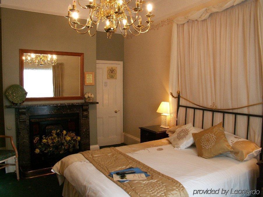 Heworth Court Hotel York Extérieur photo
