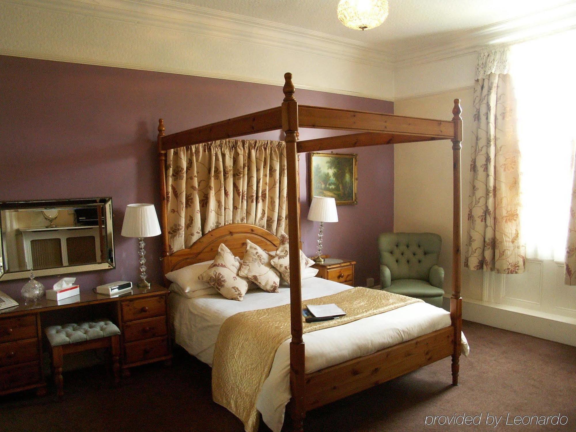 Heworth Court Hotel York Extérieur photo