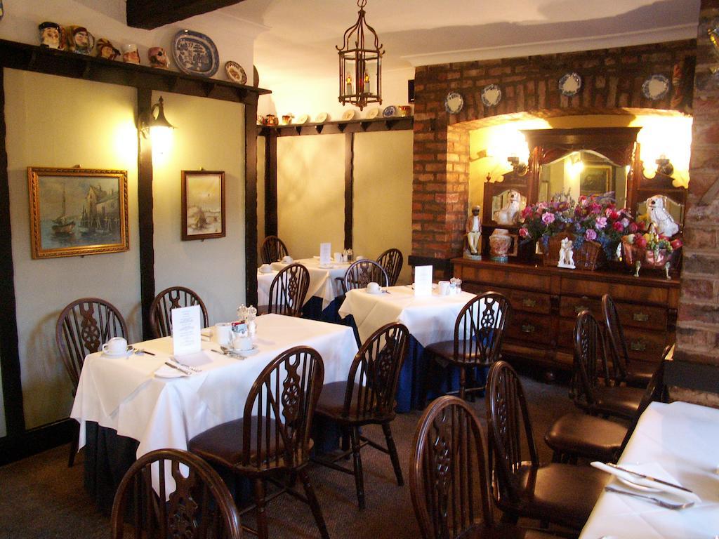 Heworth Court Hotel York Extérieur photo